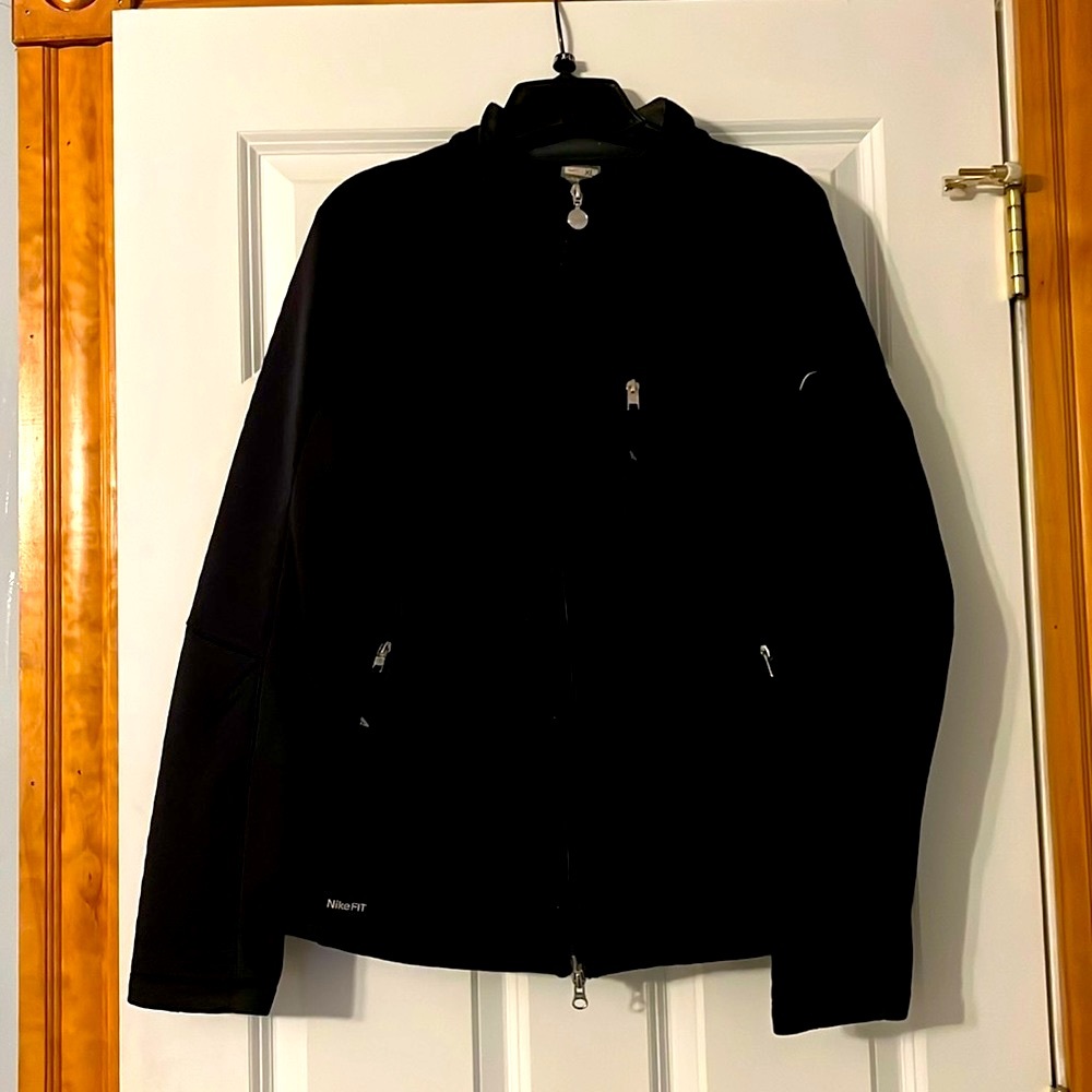 XL Nike fit therma Black Quilted jacket Tag size XL  16-18